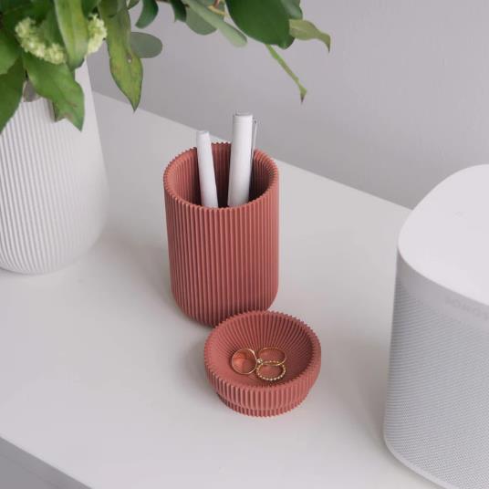 Stacking containers for your mom