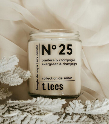 Evergreen & Champagne Candle